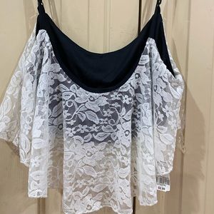 Lace crop top